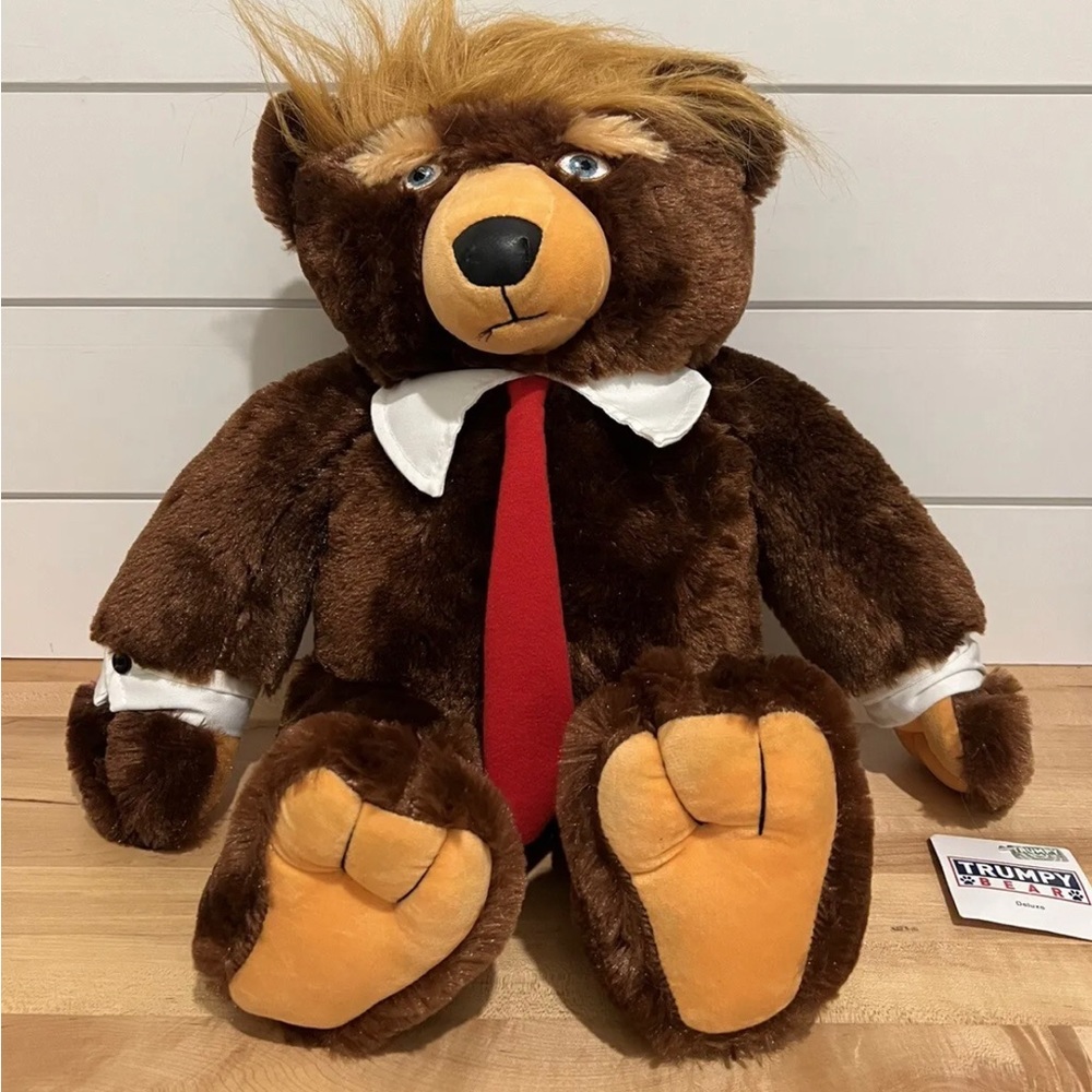 NWT Trumpy Bear
